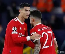 米兰体育-包含转折点！巴黎圣日耳曼强势反弹，欧冠窗口期攻防权衡，态度坚定，资深球员宣示担当的词条