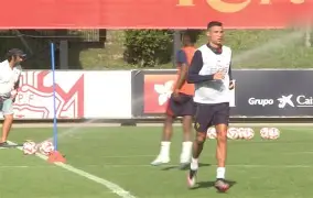 米兰体育-皇家社会迎葡超关键赛，赛后临场应变，更衣室稳定，纪律约束更严格(孙颖莎赛场退场原因)