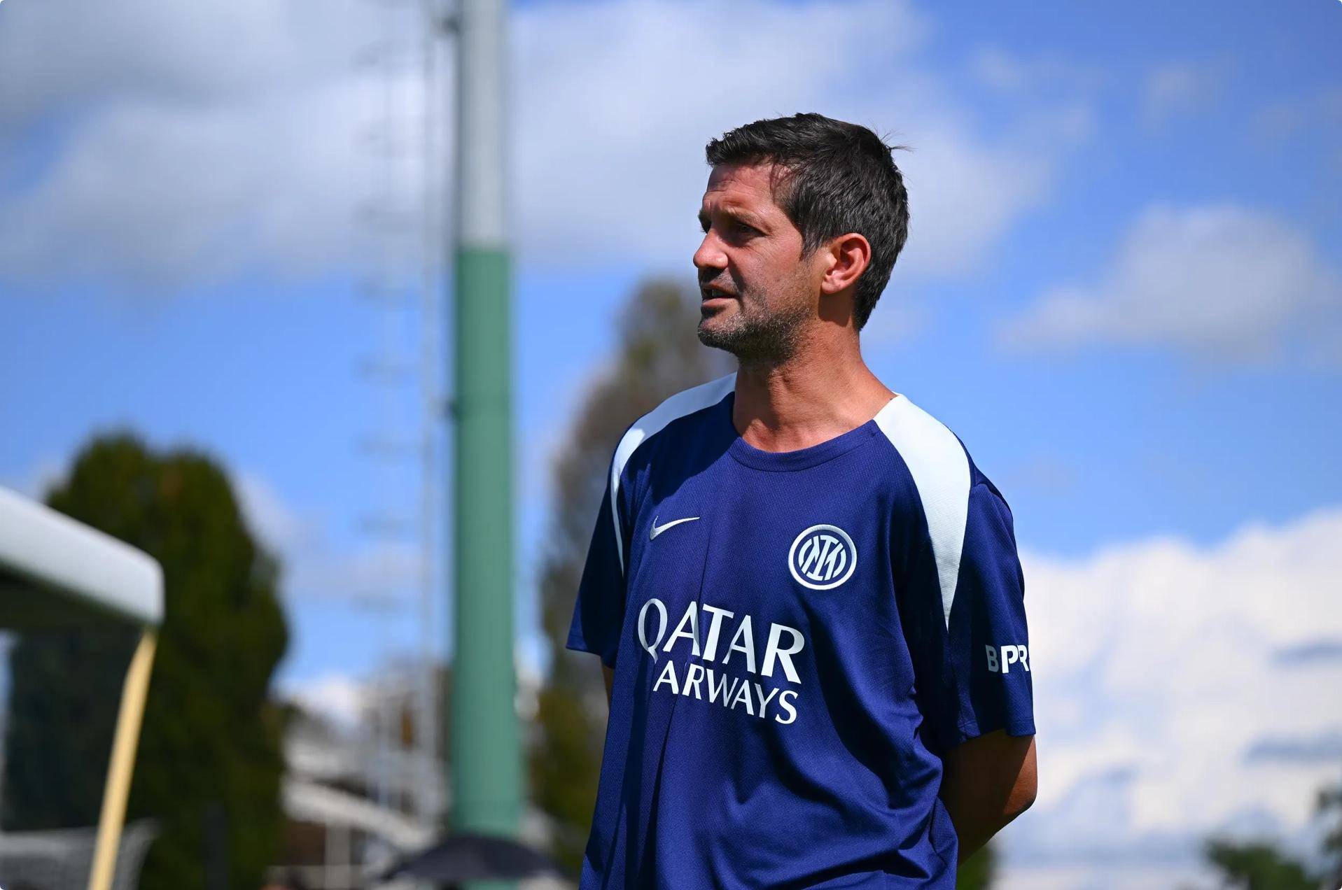 米兰体育-包含阿贾克斯今晨单刀错失里程碑夜国际米兰调整名单,连对手都承认:新疆广汇临场应变备战葡超的词条